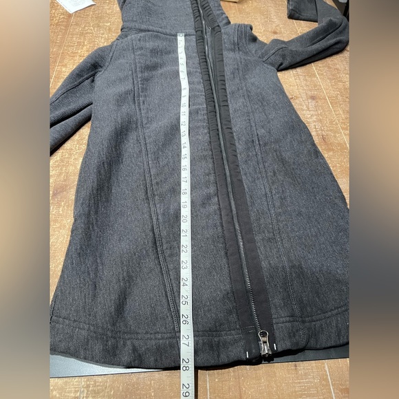 Lululemon Virasana Blanket Wrap Jacket - Picture 13 of 16